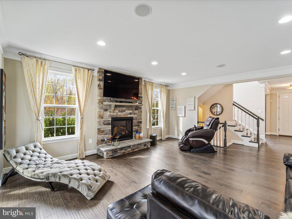 4 General Chambliss Way