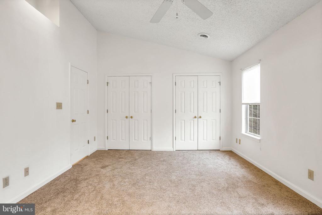600 CLUB HOUSE RD