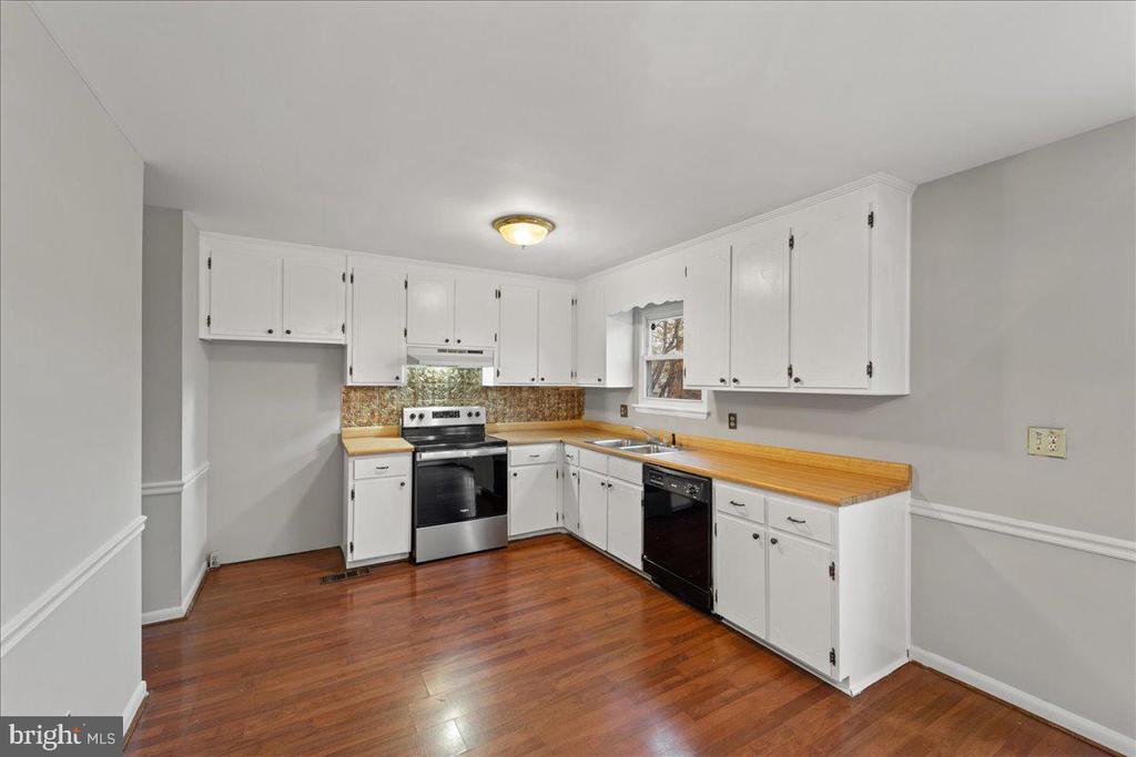 1 COVENTRY CT
