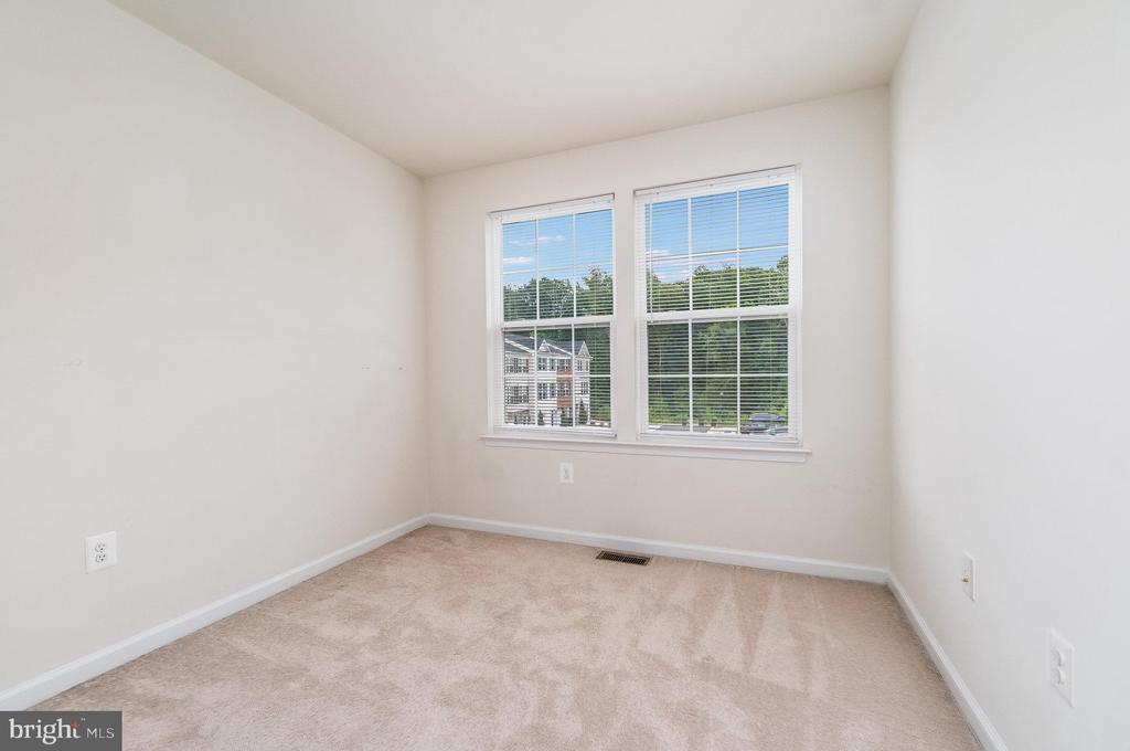 322 TREE LINE DRIVE
