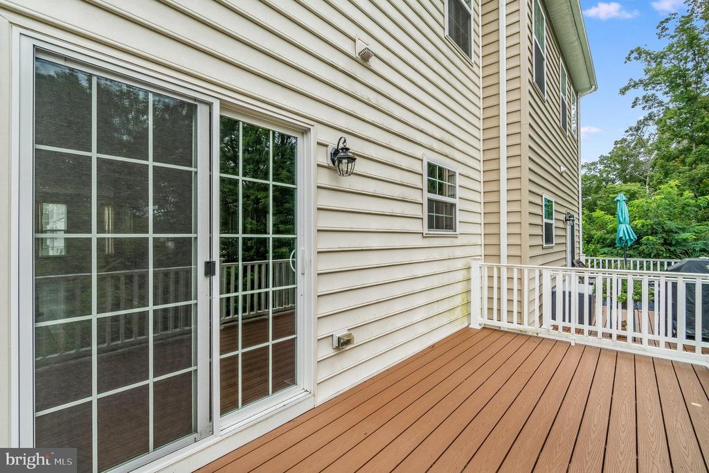 322 TREE LINE DRIVE