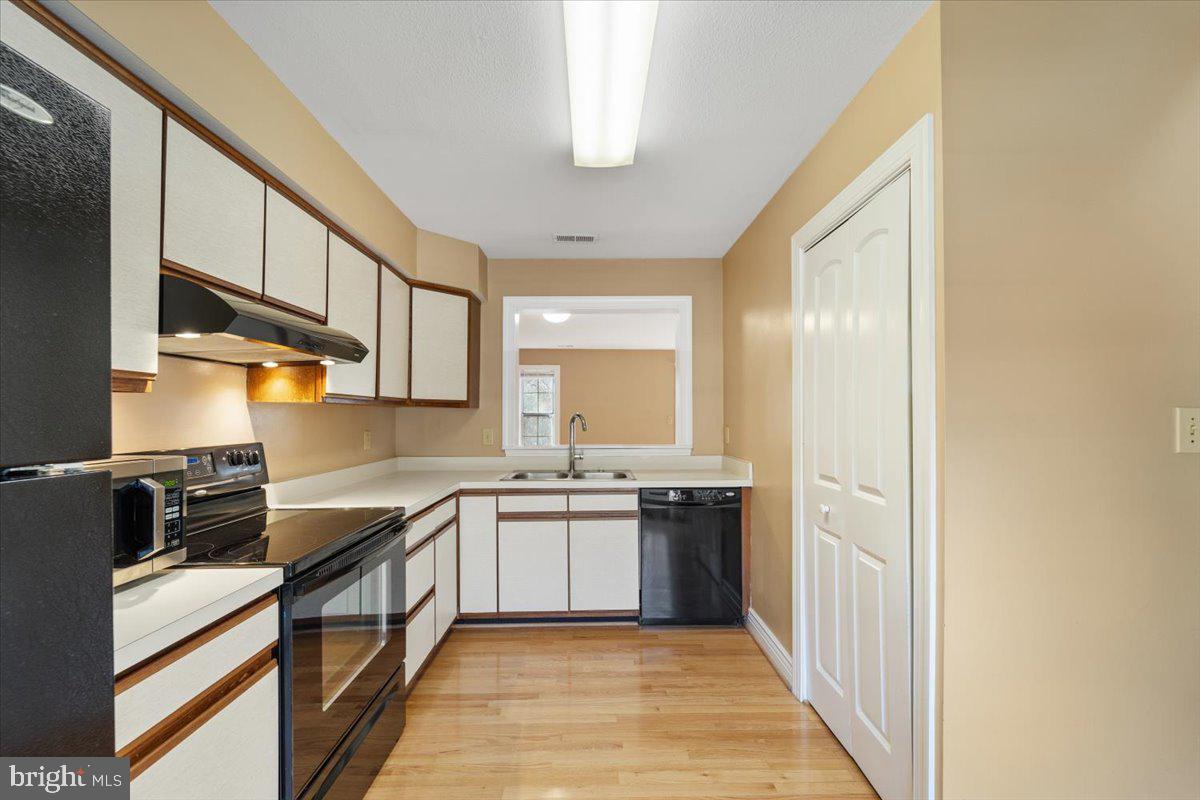 309 PROVIDENCE STREET 309