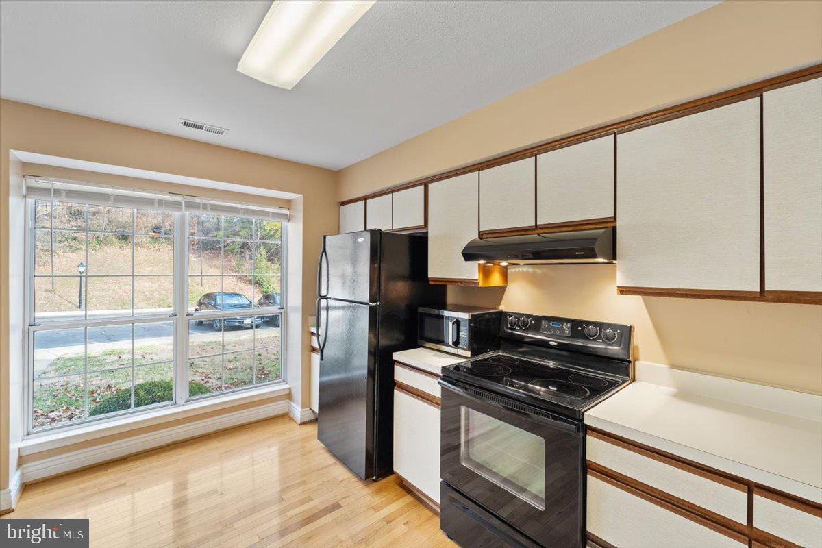 309 PROVIDENCE STREET 309