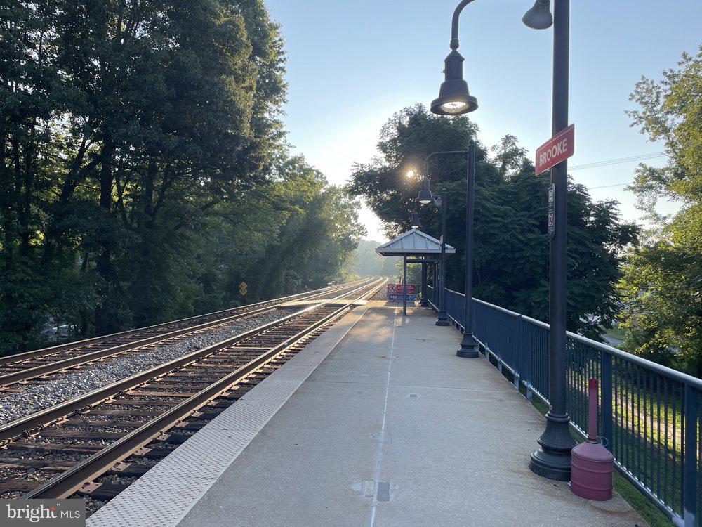 309 PROVIDENCE STREET 309