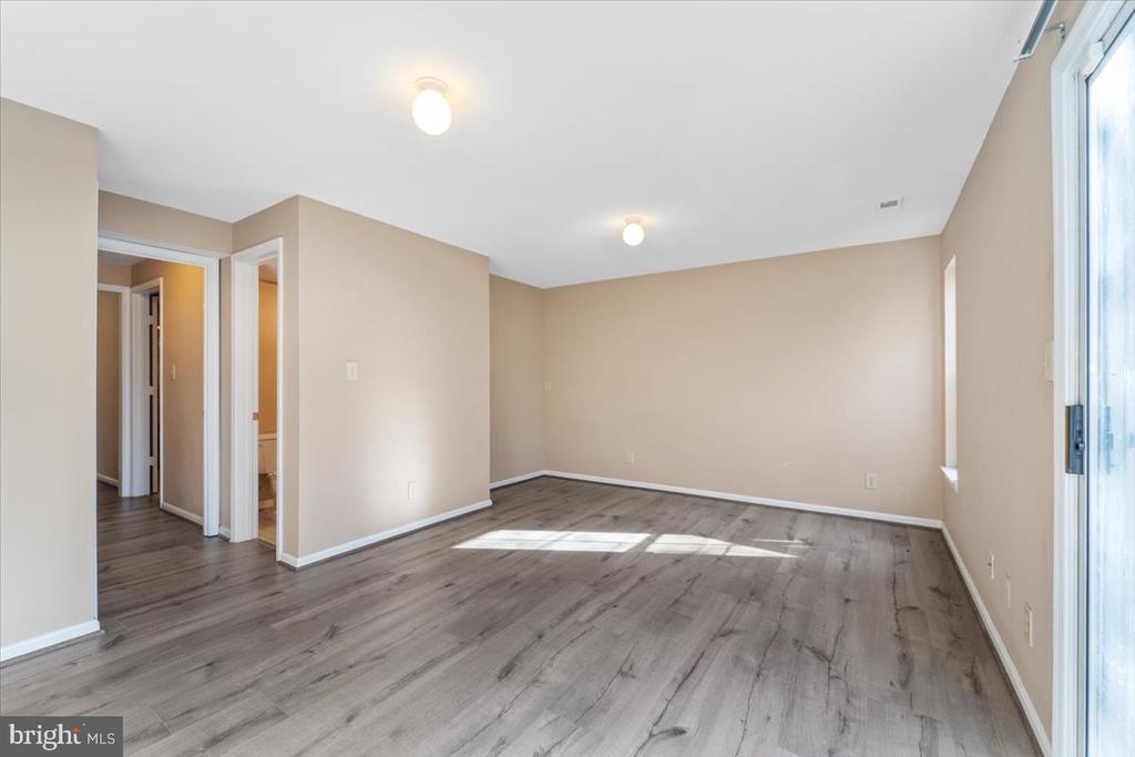 309 PROVIDENCE STREET 309