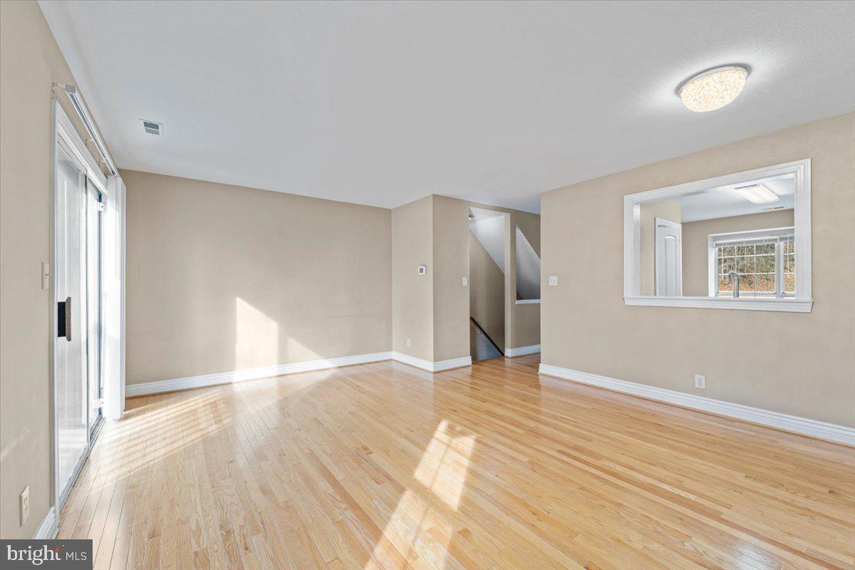 309 PROVIDENCE STREET 309