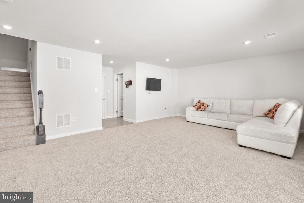 706 ROLLING VALLEY DRIVE