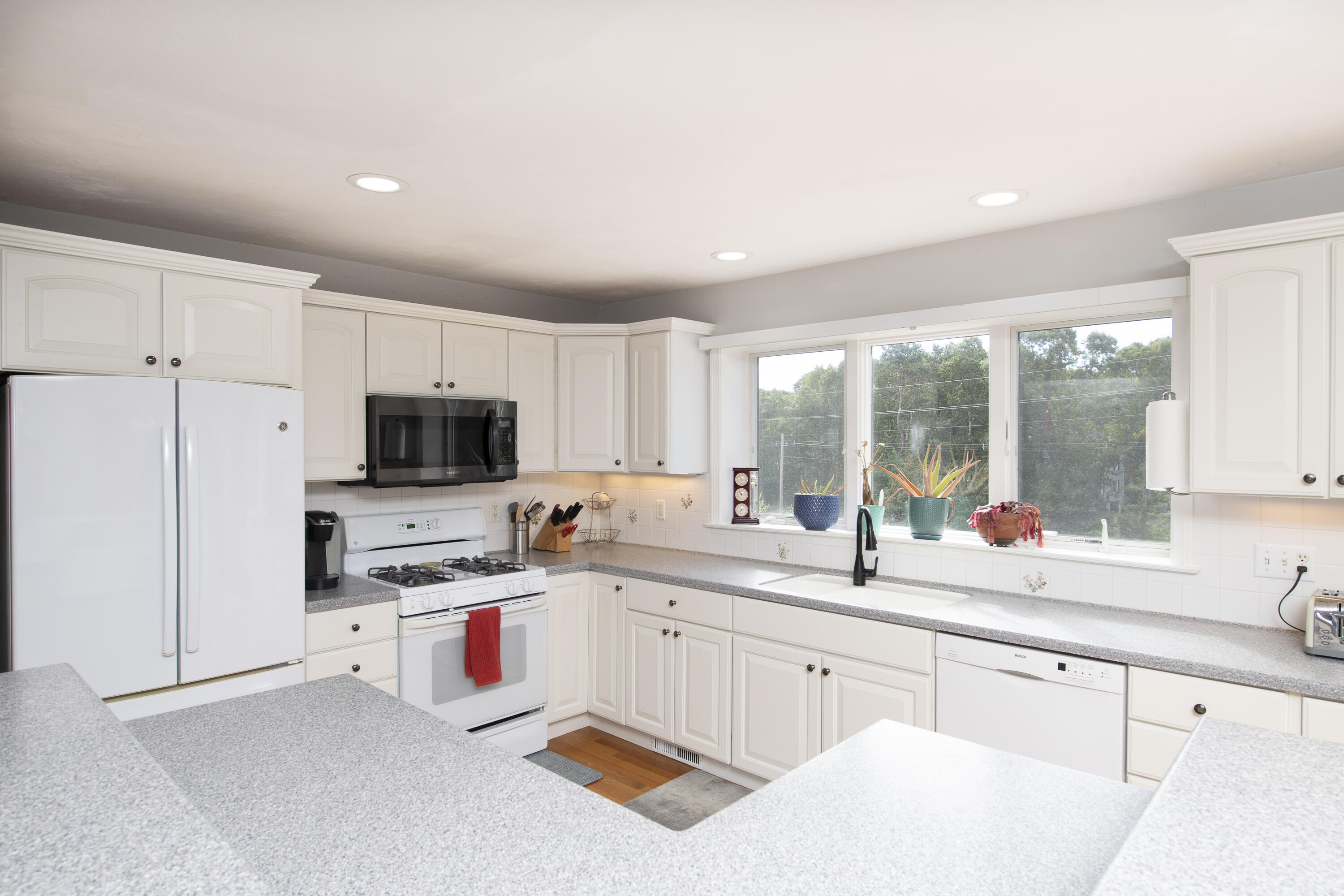 35 Wingfoot Drive