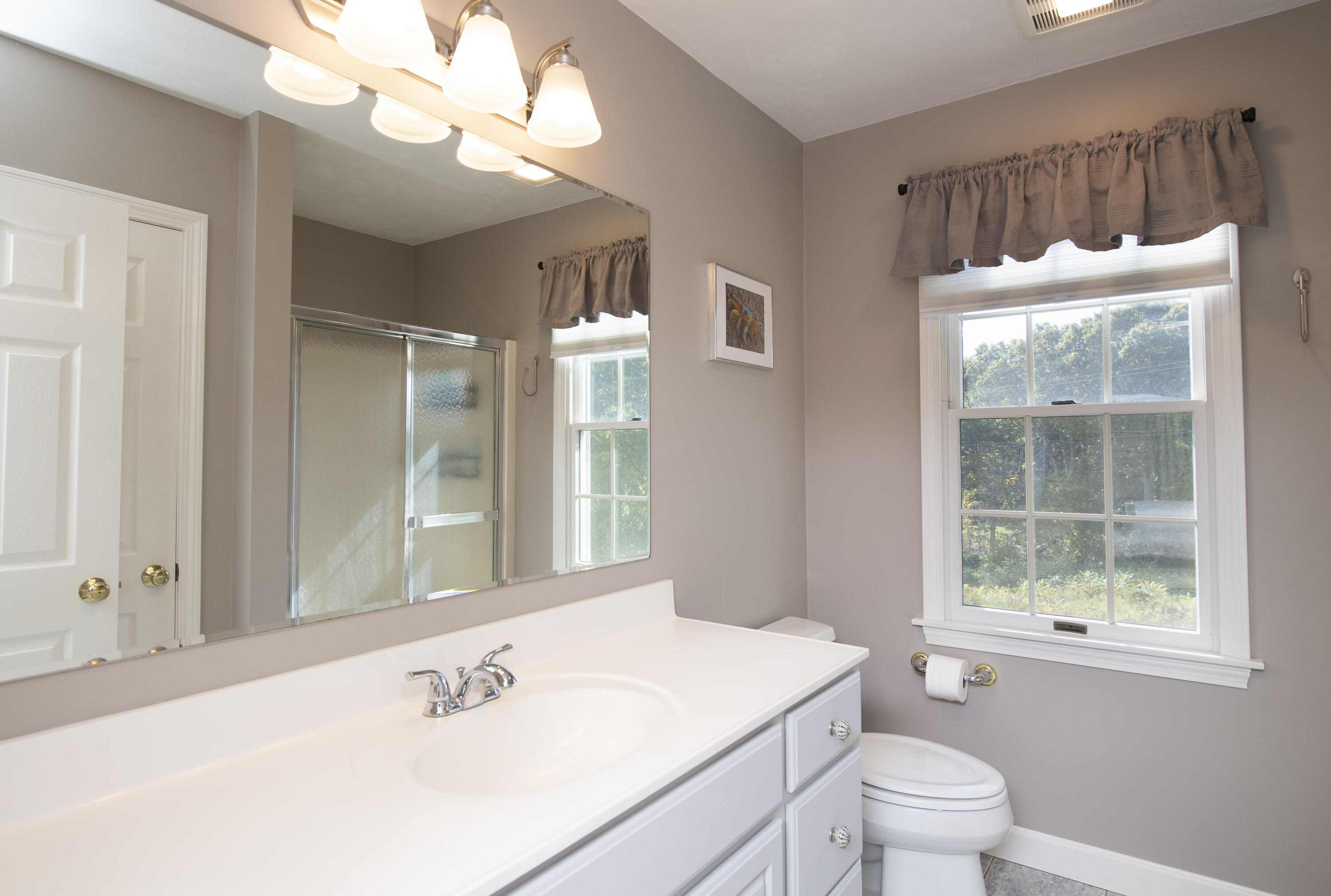 35 Wingfoot Drive