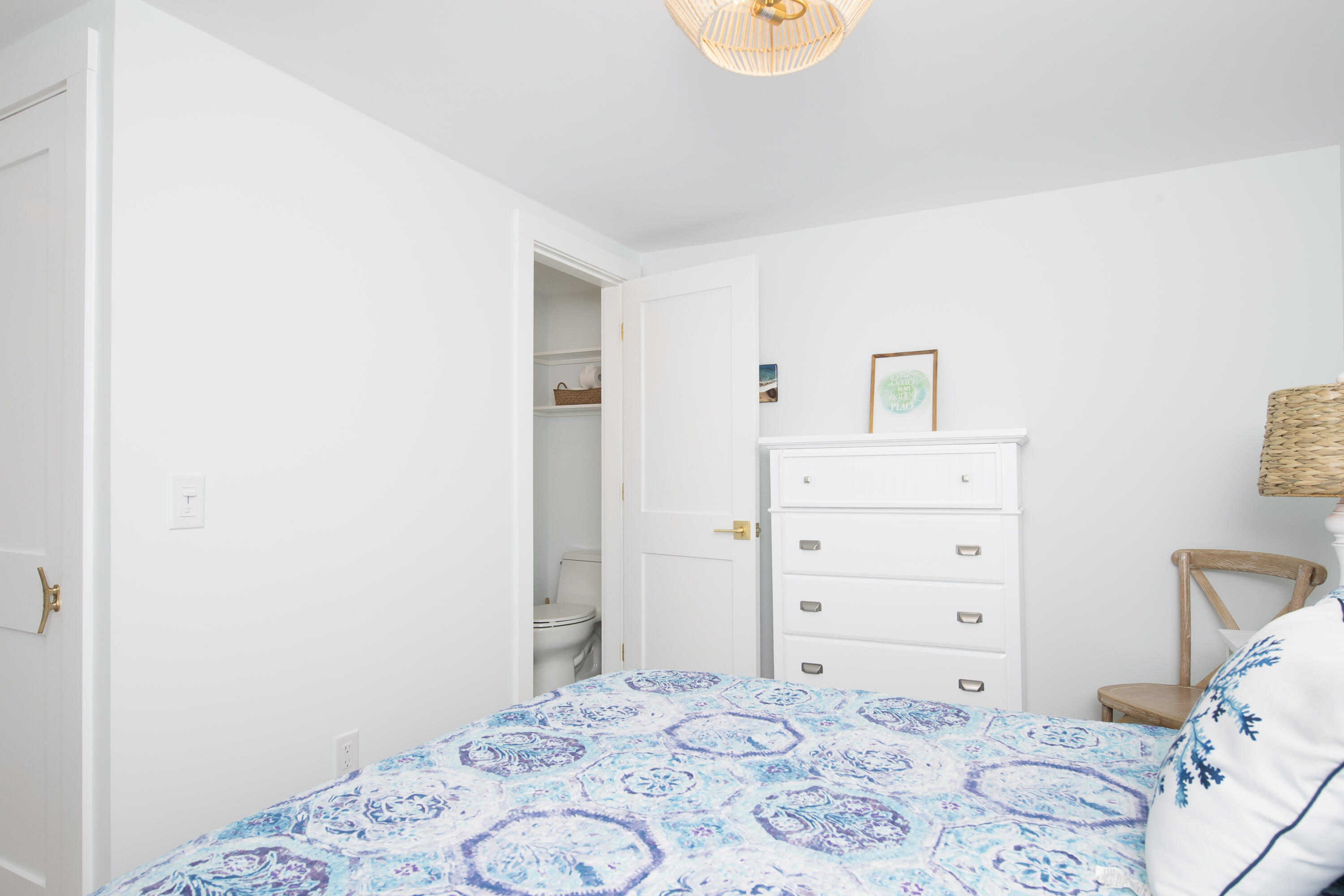 49 Freeman Avenue