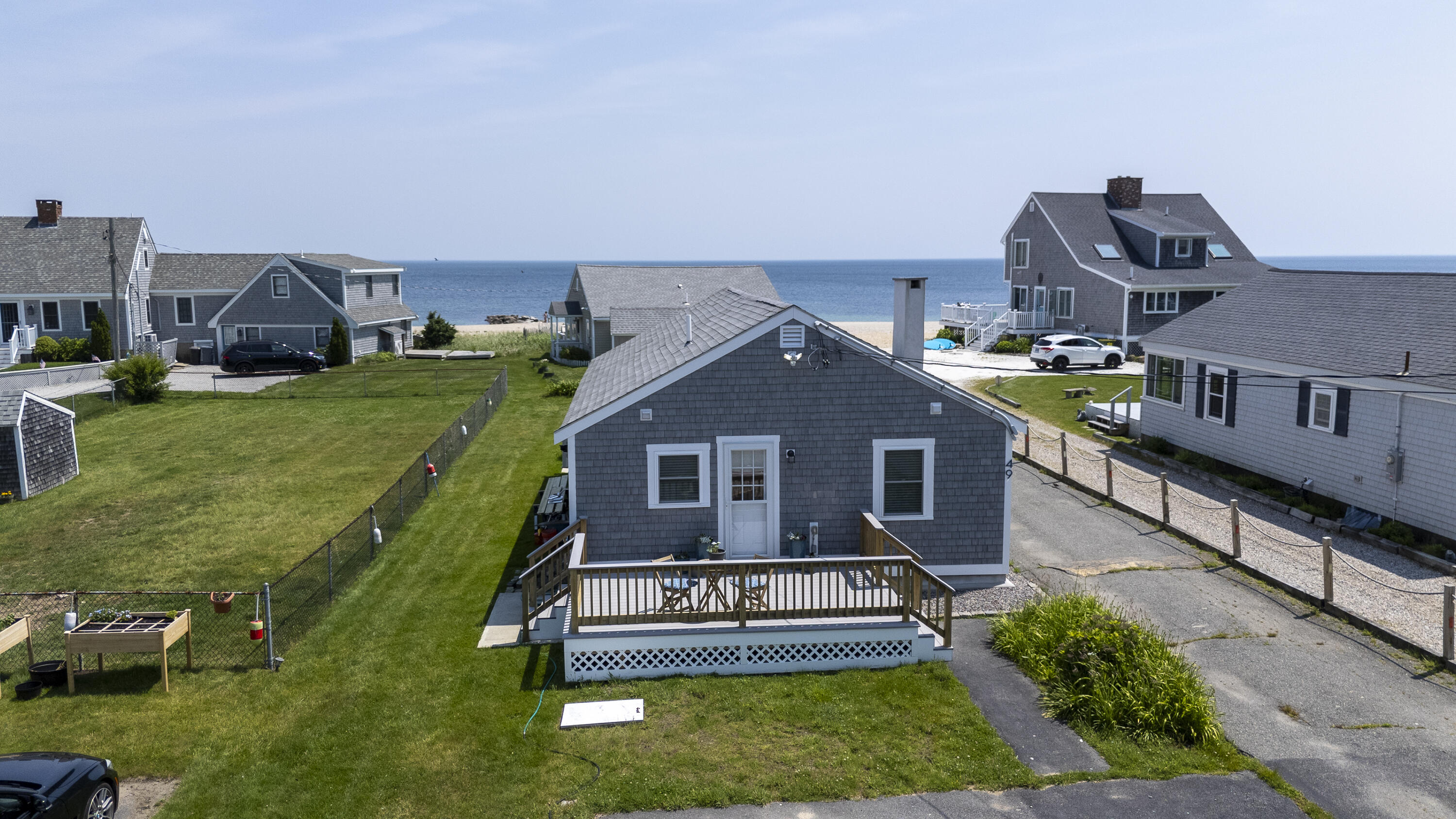 49 Freeman Avenue