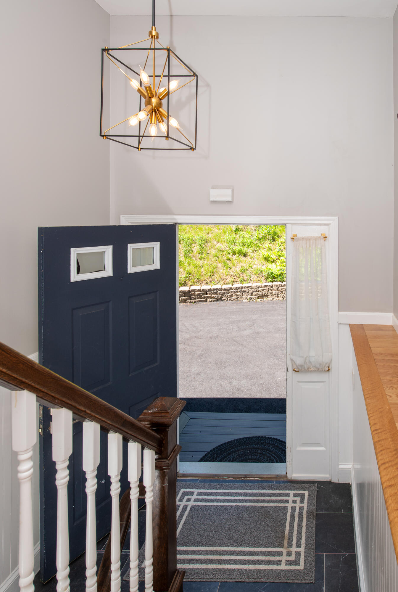 8 Raccoon Lane