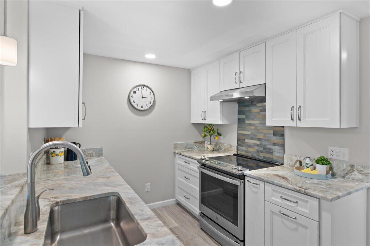 11 Riverview Avenue UNIT 11A