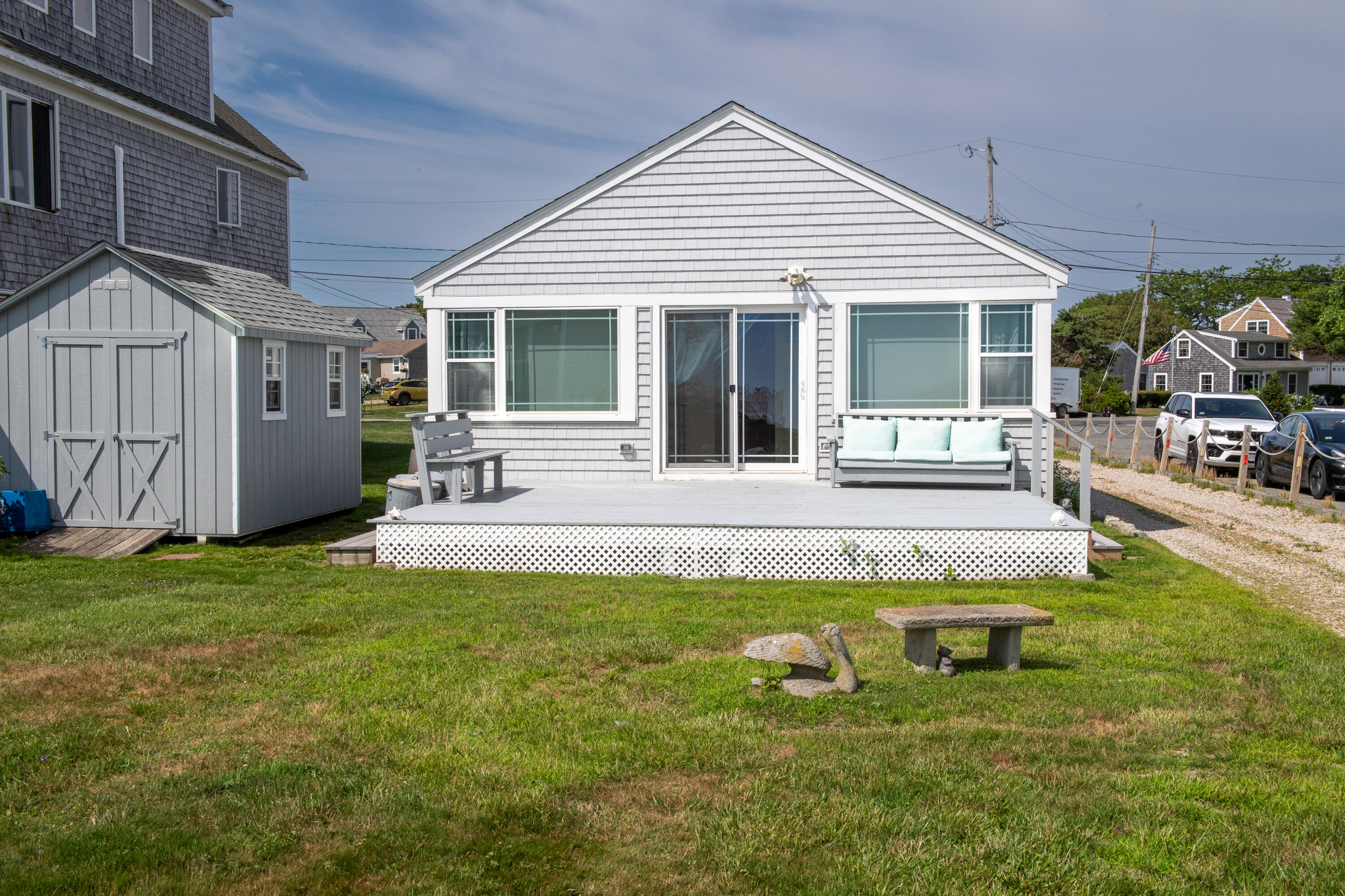 51 Freeman Avenue