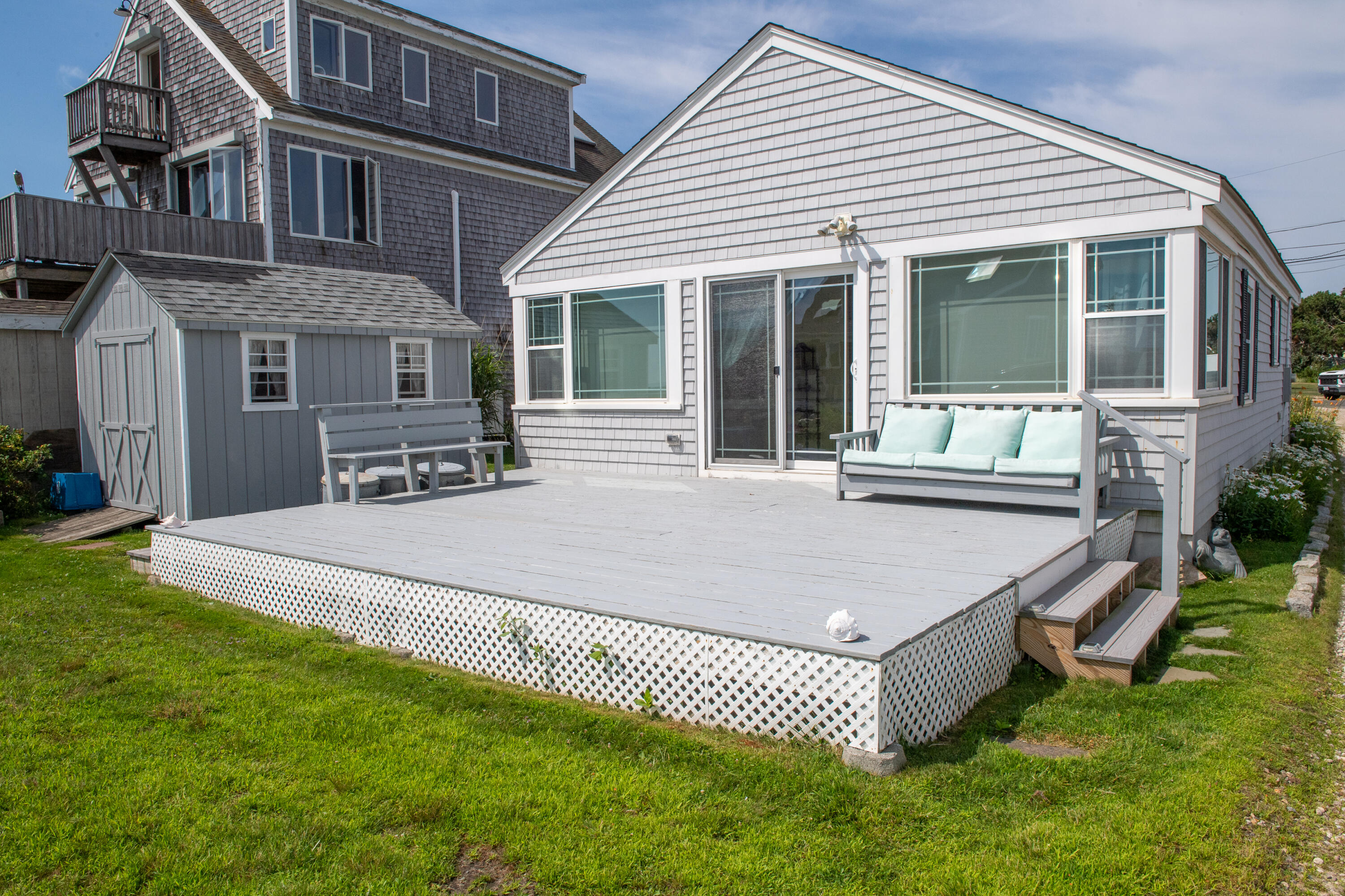 51 Freeman Avenue