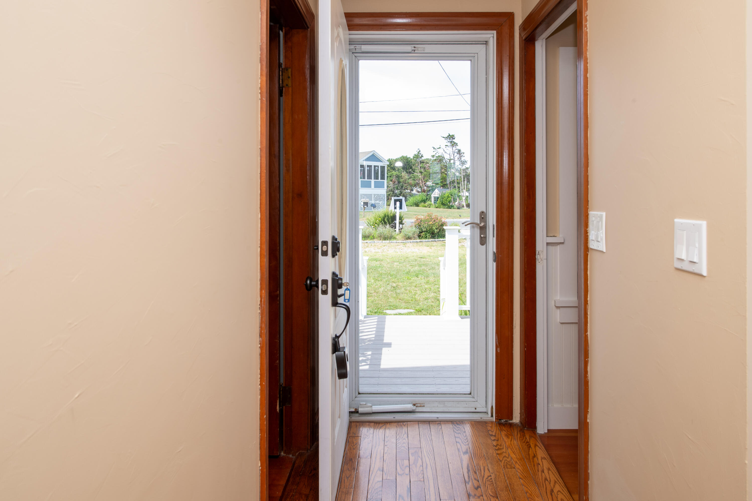 51 Freeman Avenue