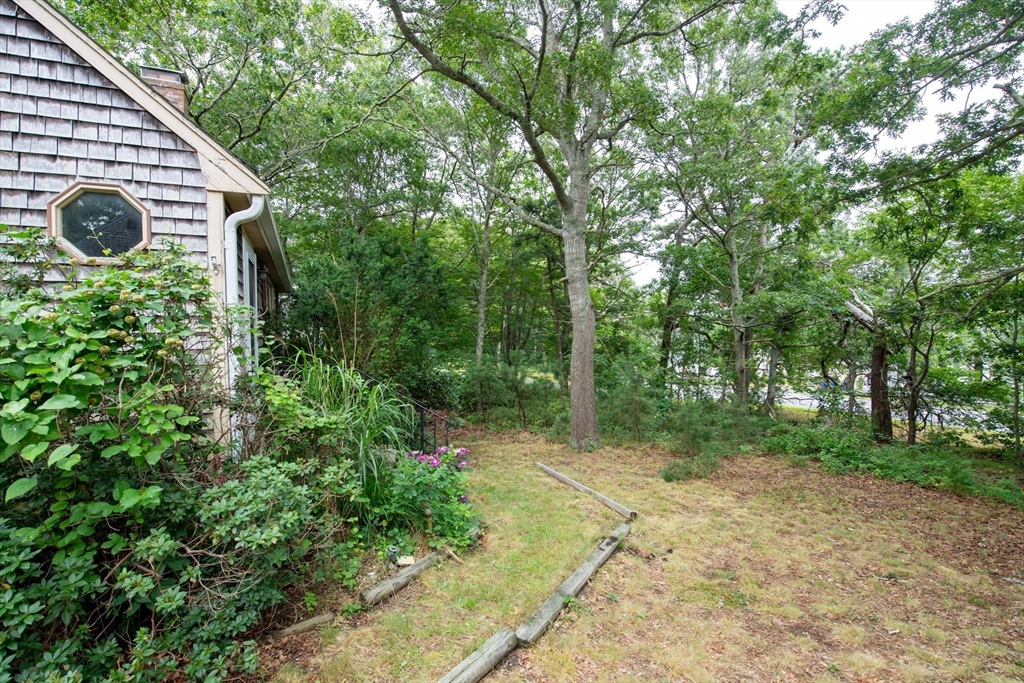 368 Old Plymouth Rd