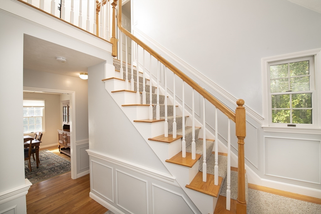 35 Wingfoot Dr