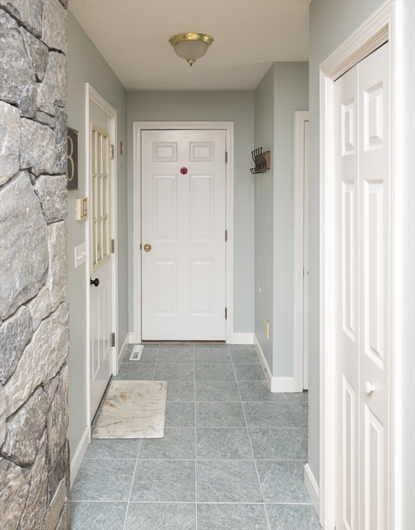 35 Wingfoot Dr