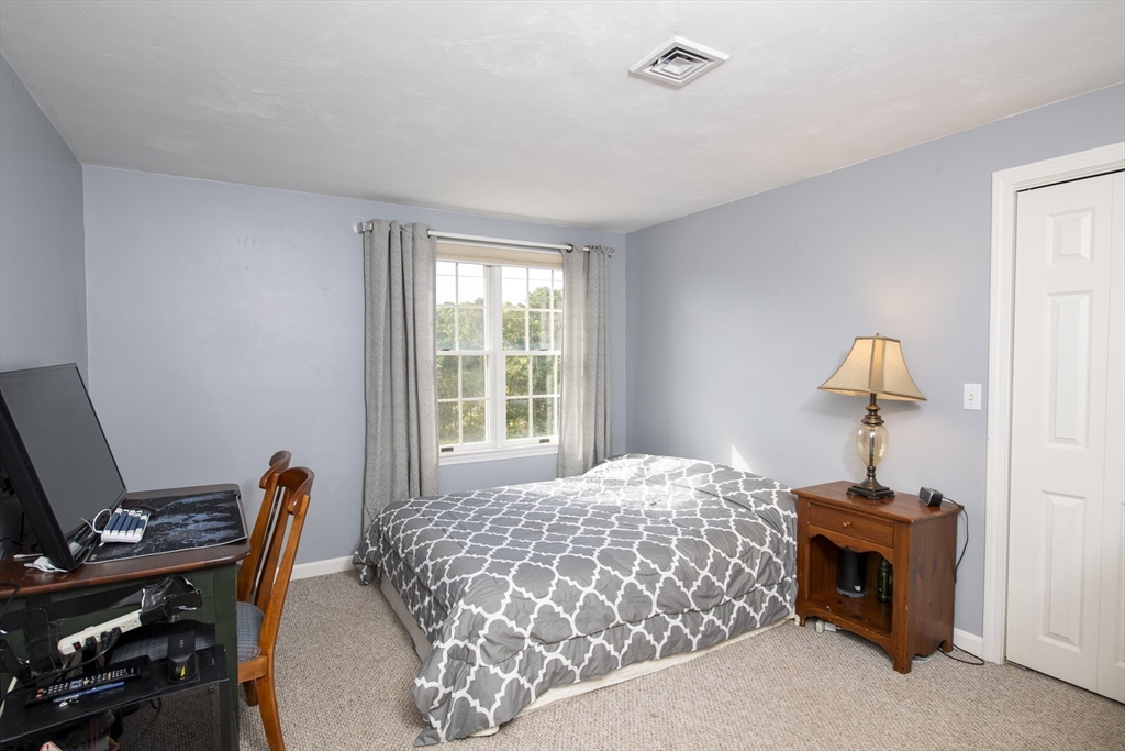 35 Wingfoot Dr