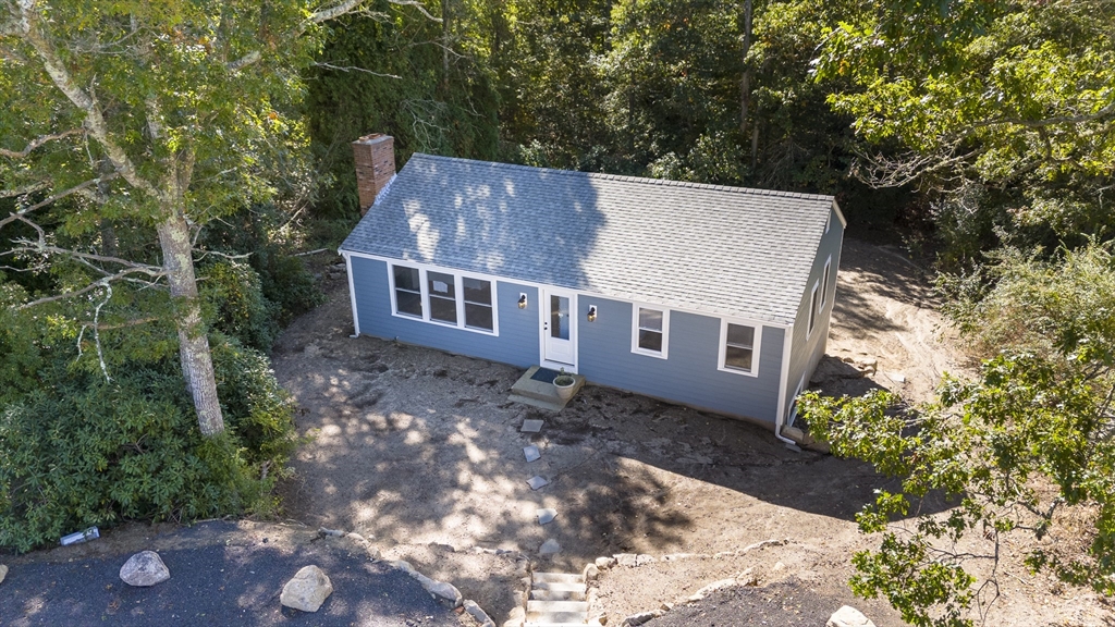 7 Warwick Way