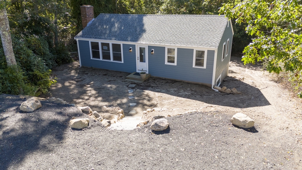 7 Warwick Way