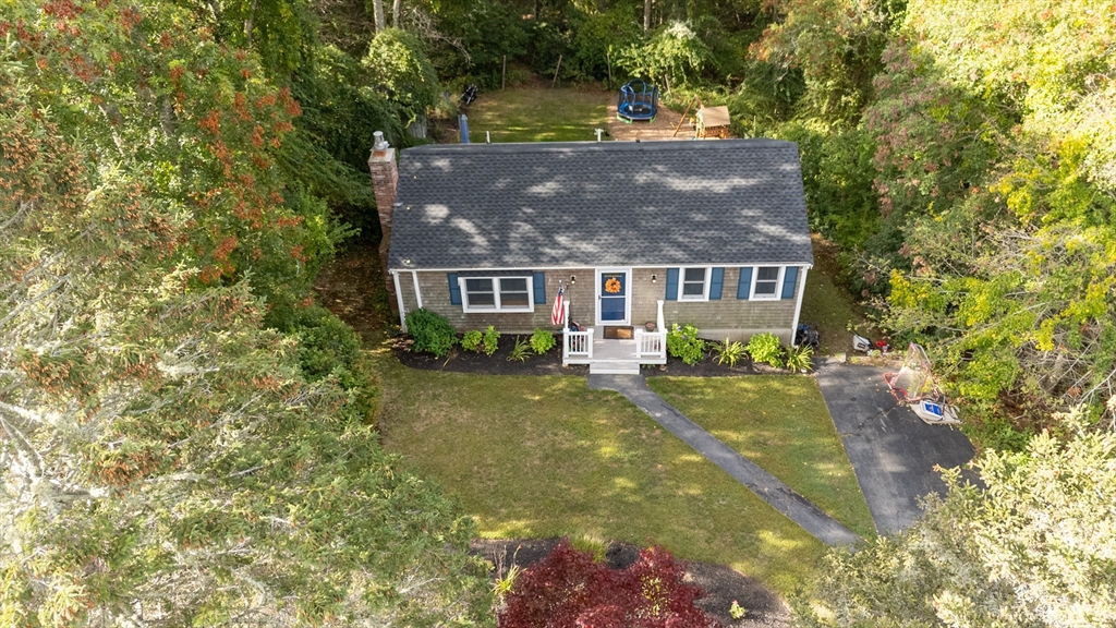 11 Warwick Way