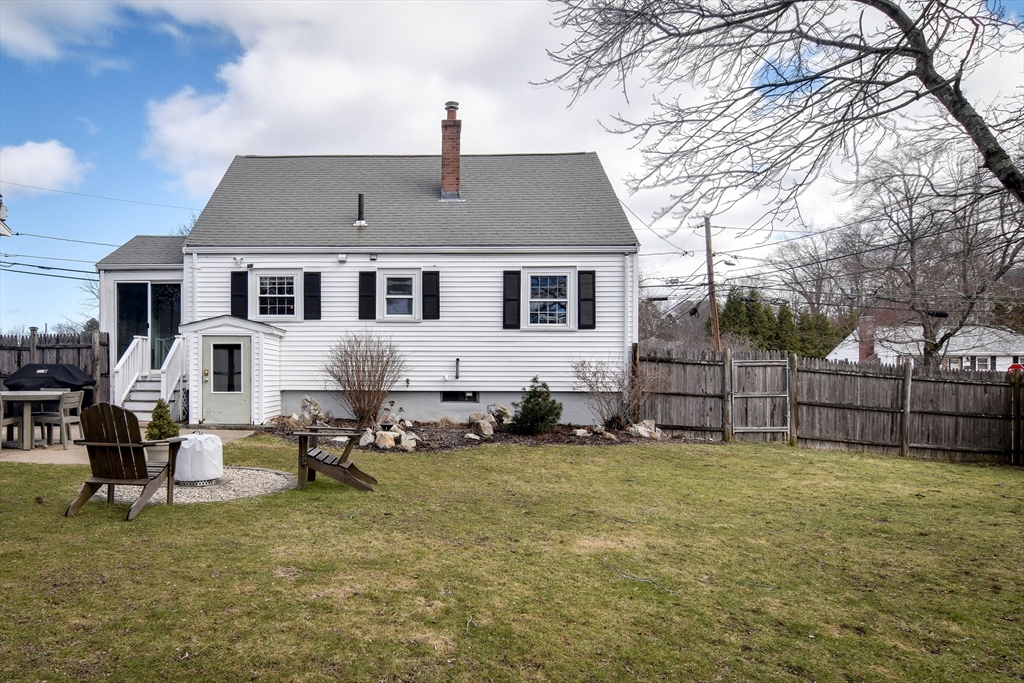 53 Winfield St