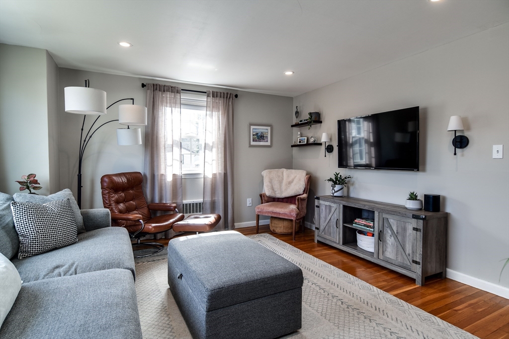 53 Winfield St