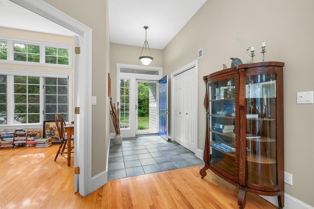 272 Falmouth Woods Rd