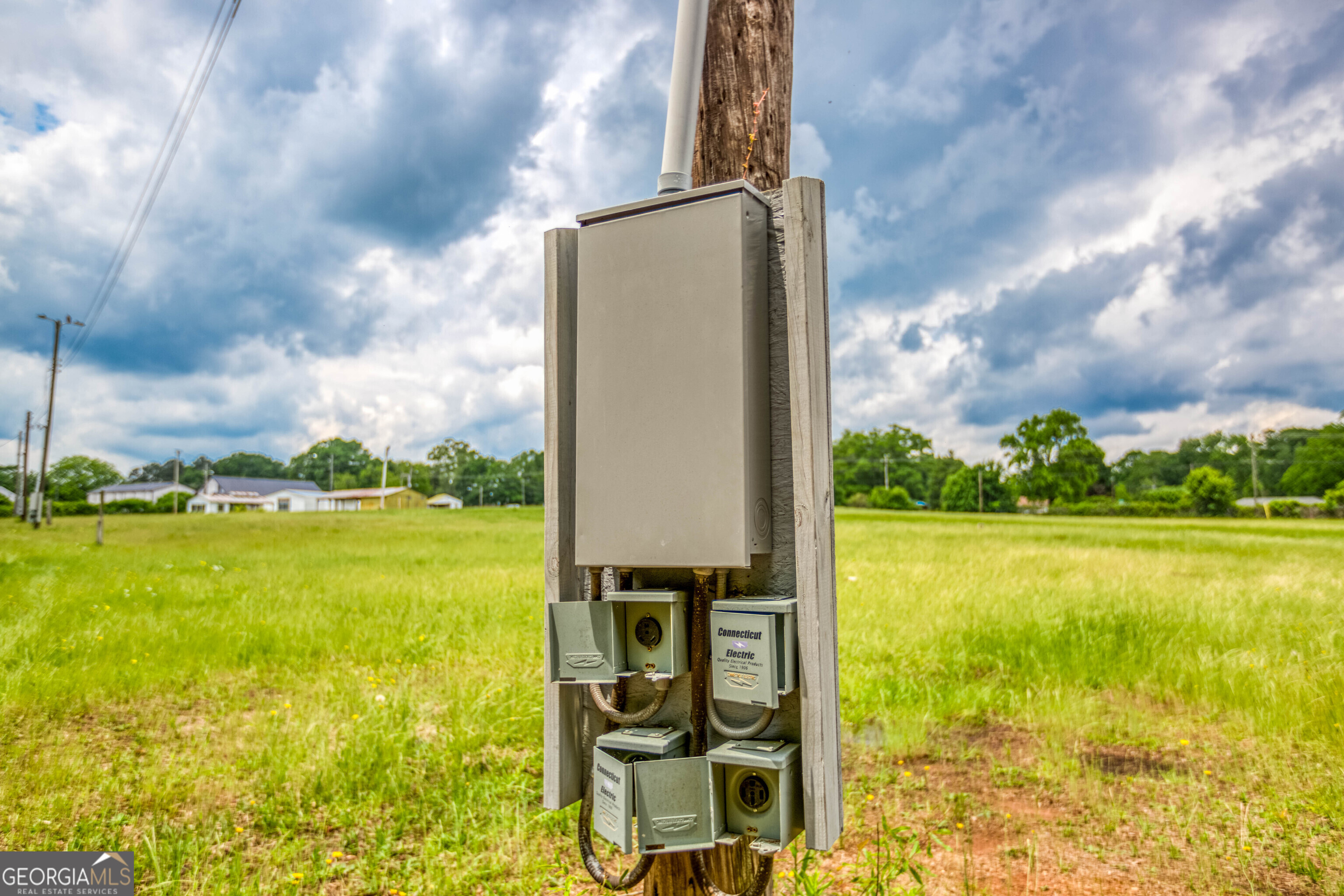 1320 E Church Street