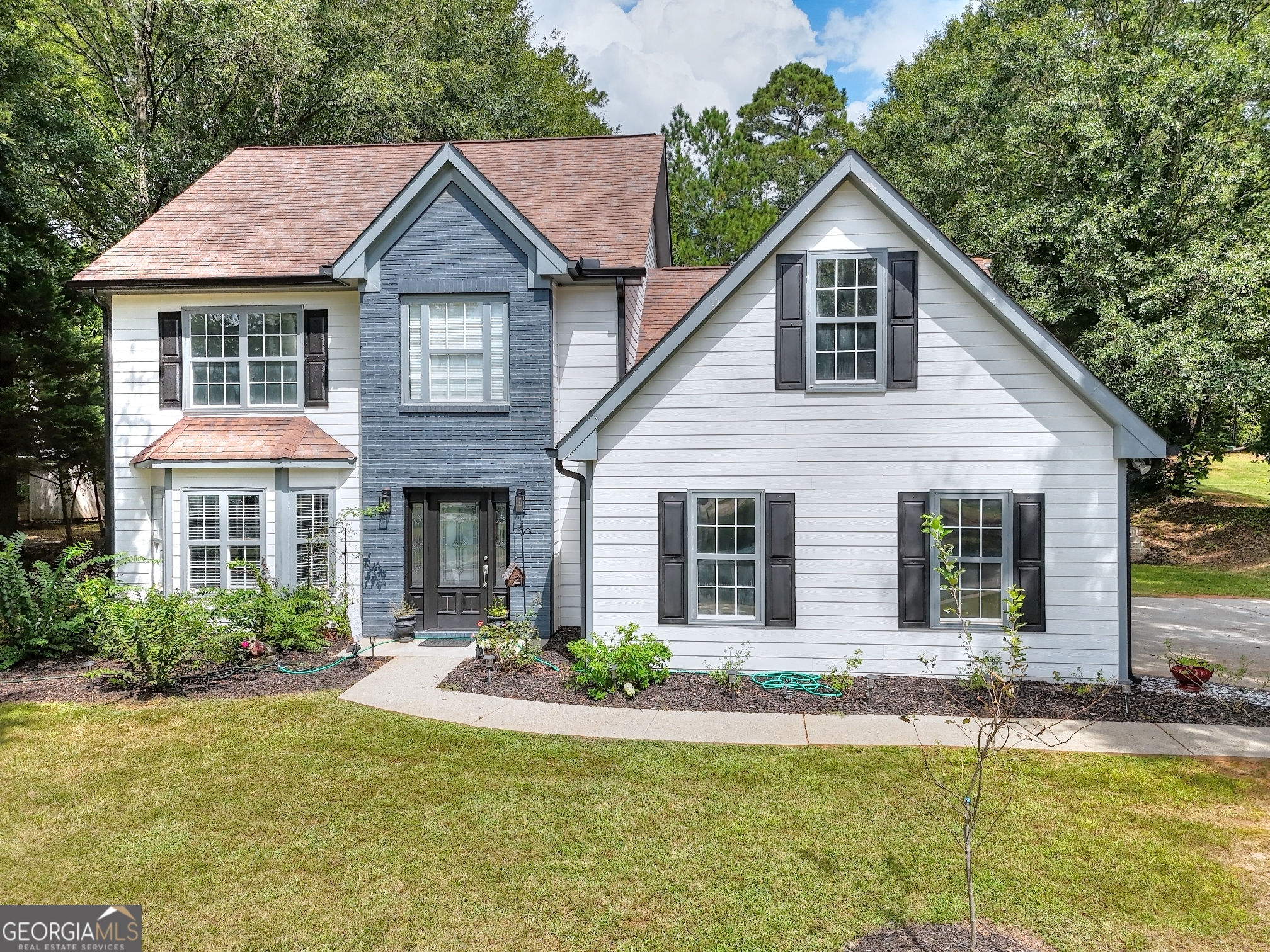 413 Spring Place