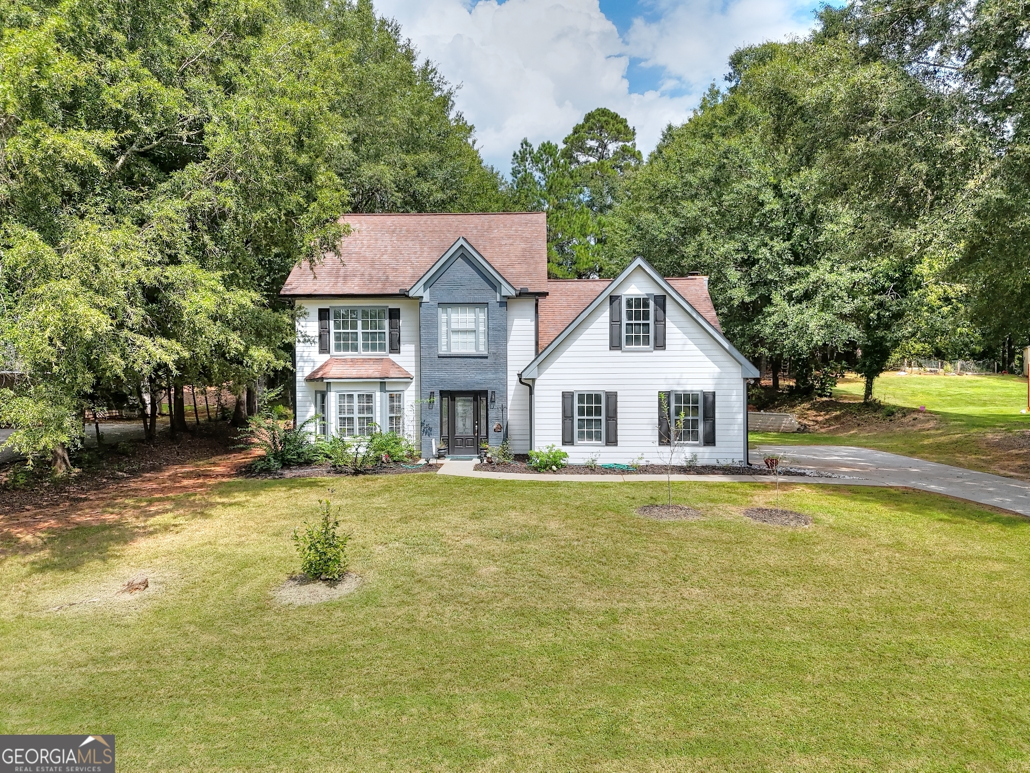 413 Spring Place