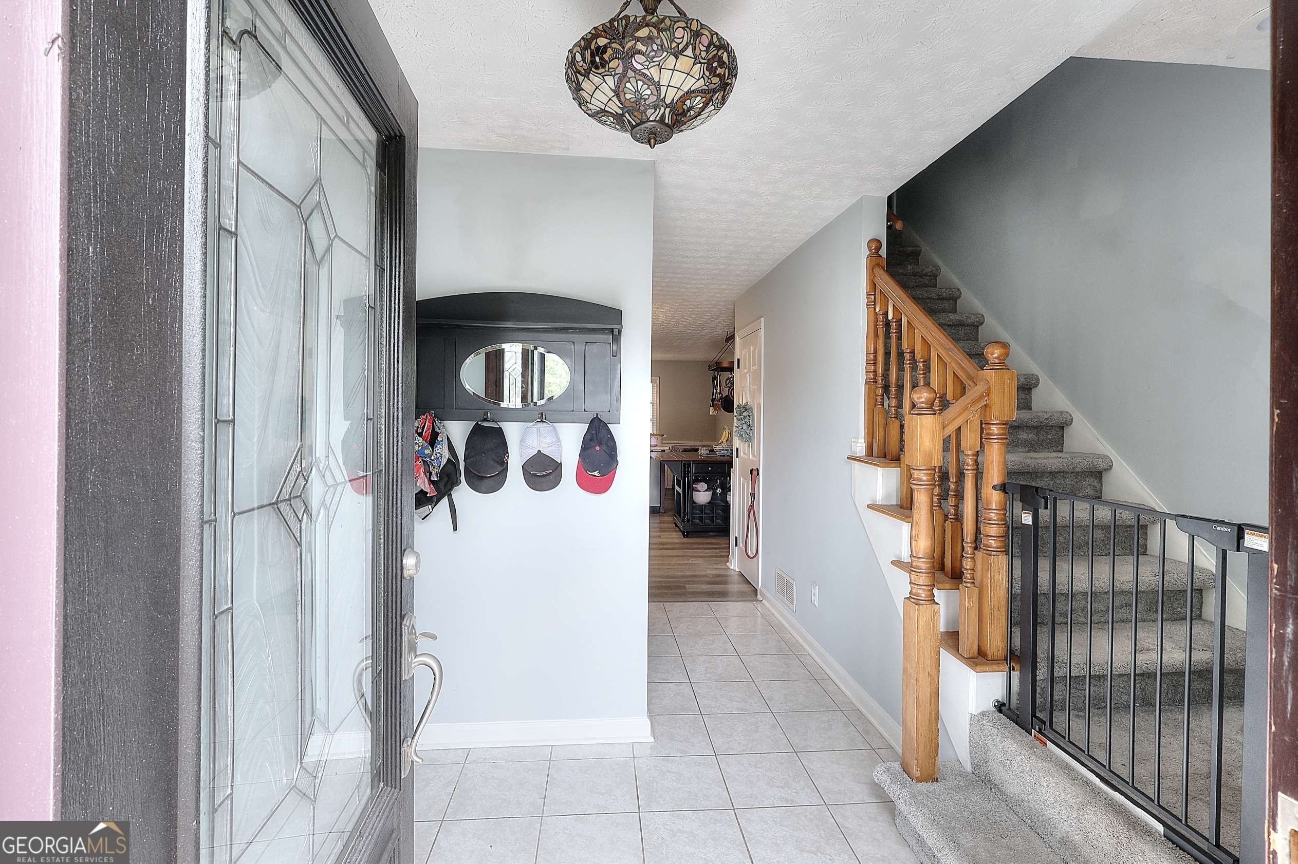 413 Spring Place