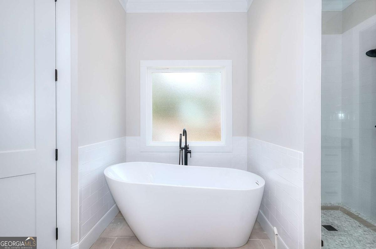 2053 John Stowe Road