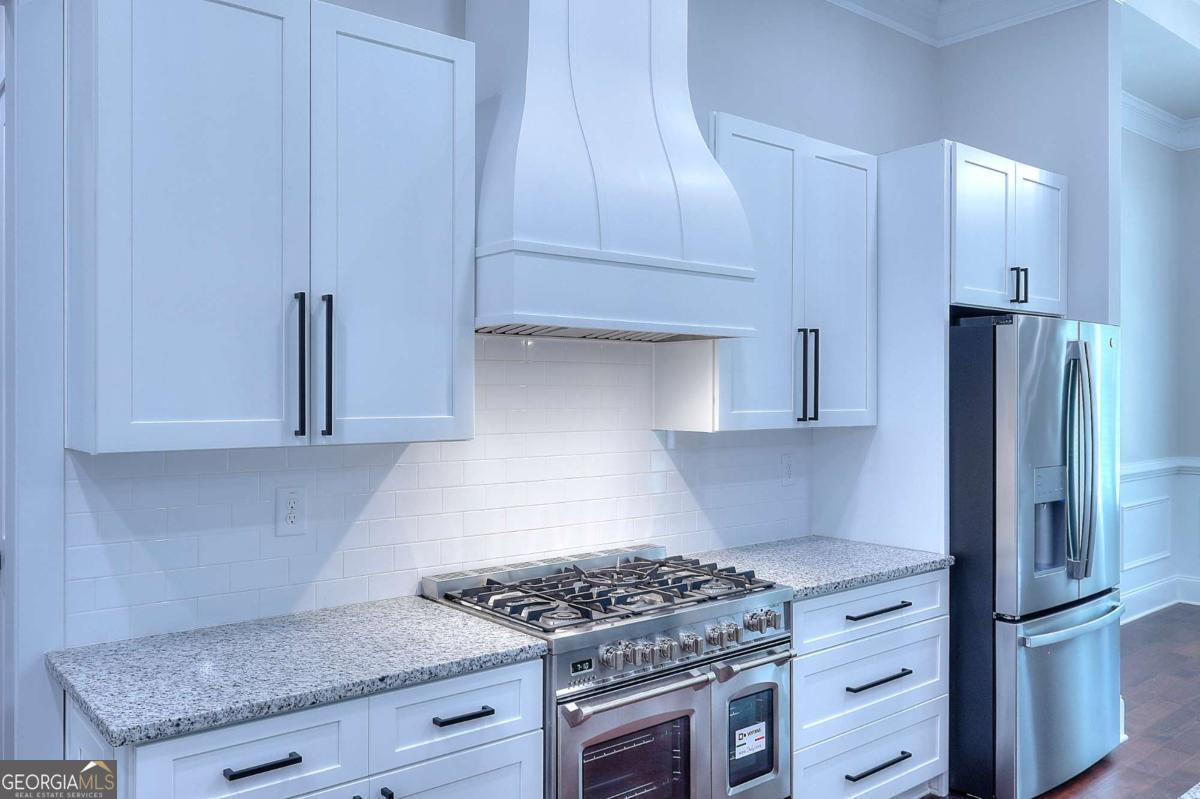 2053 John Stowe Road