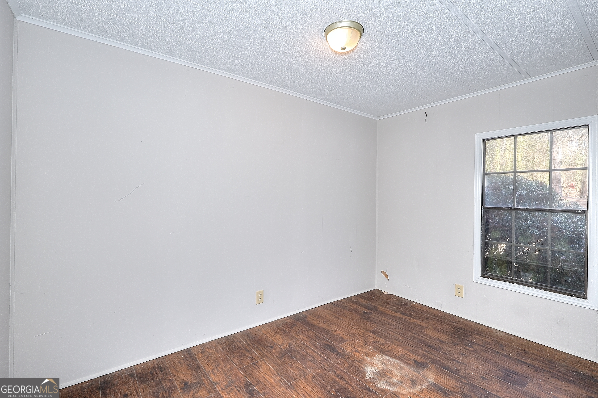 1210 Lee Peters Road
