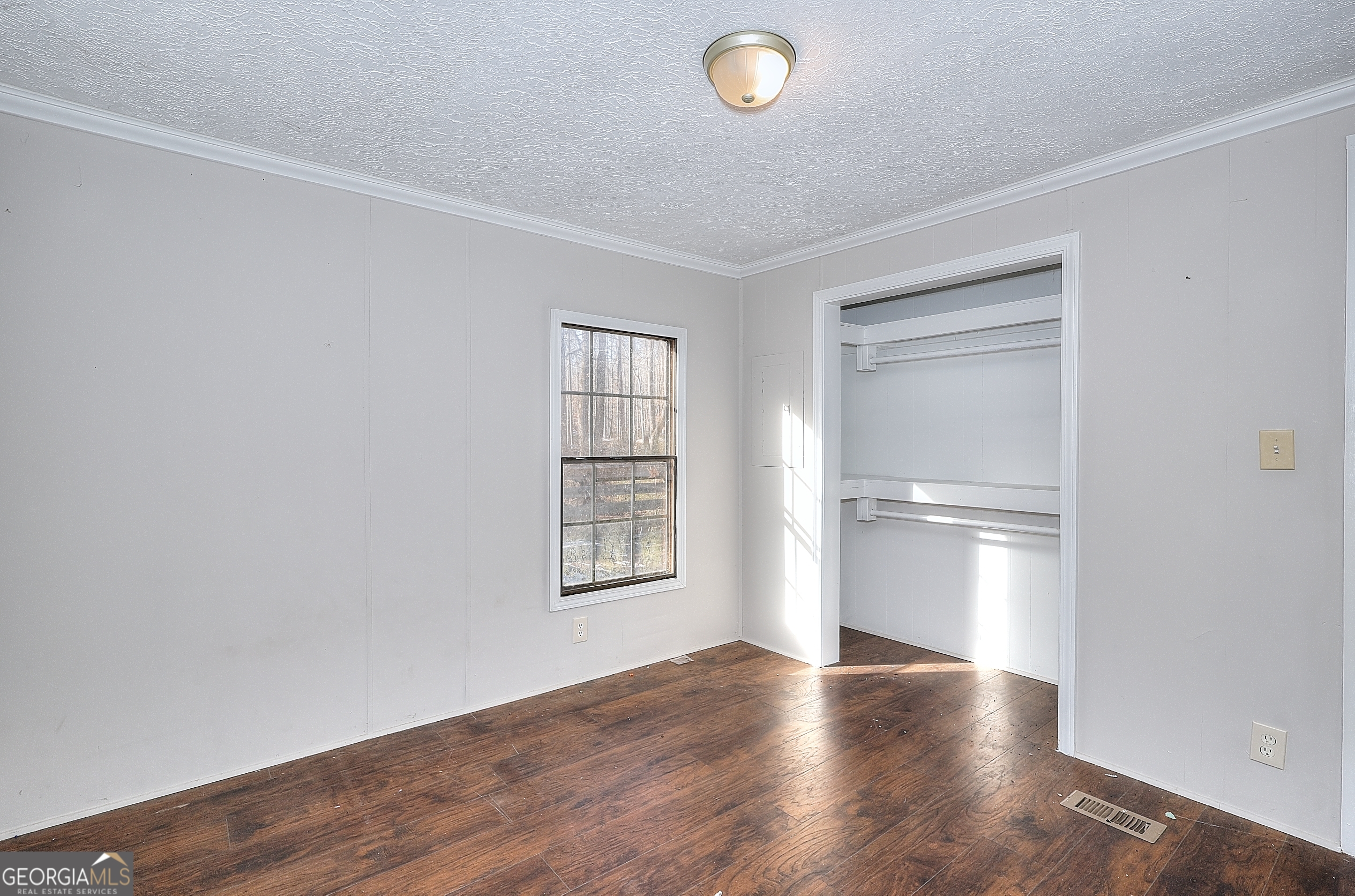 1210 Lee Peters Road