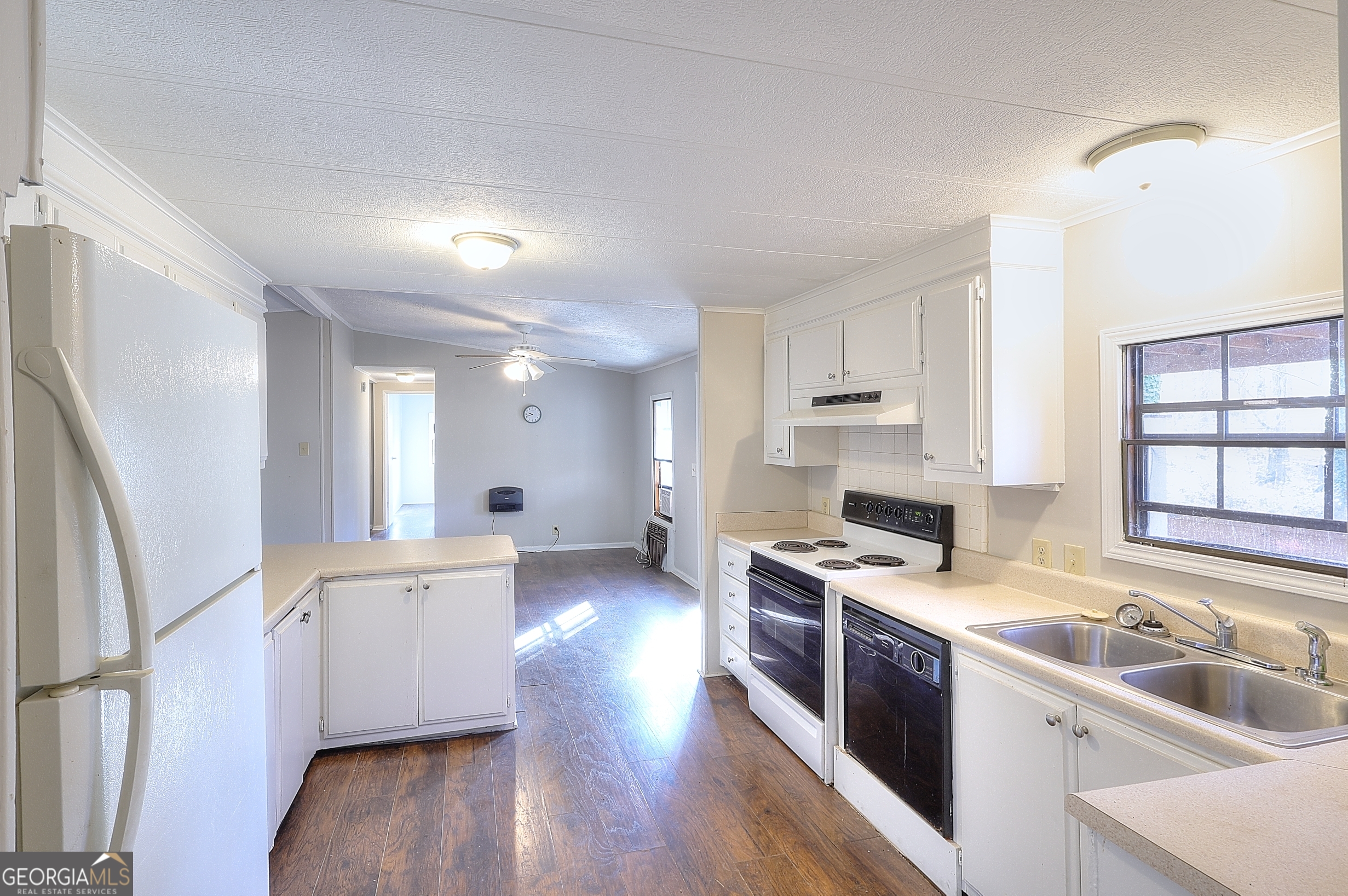 1210 Lee Peters Road