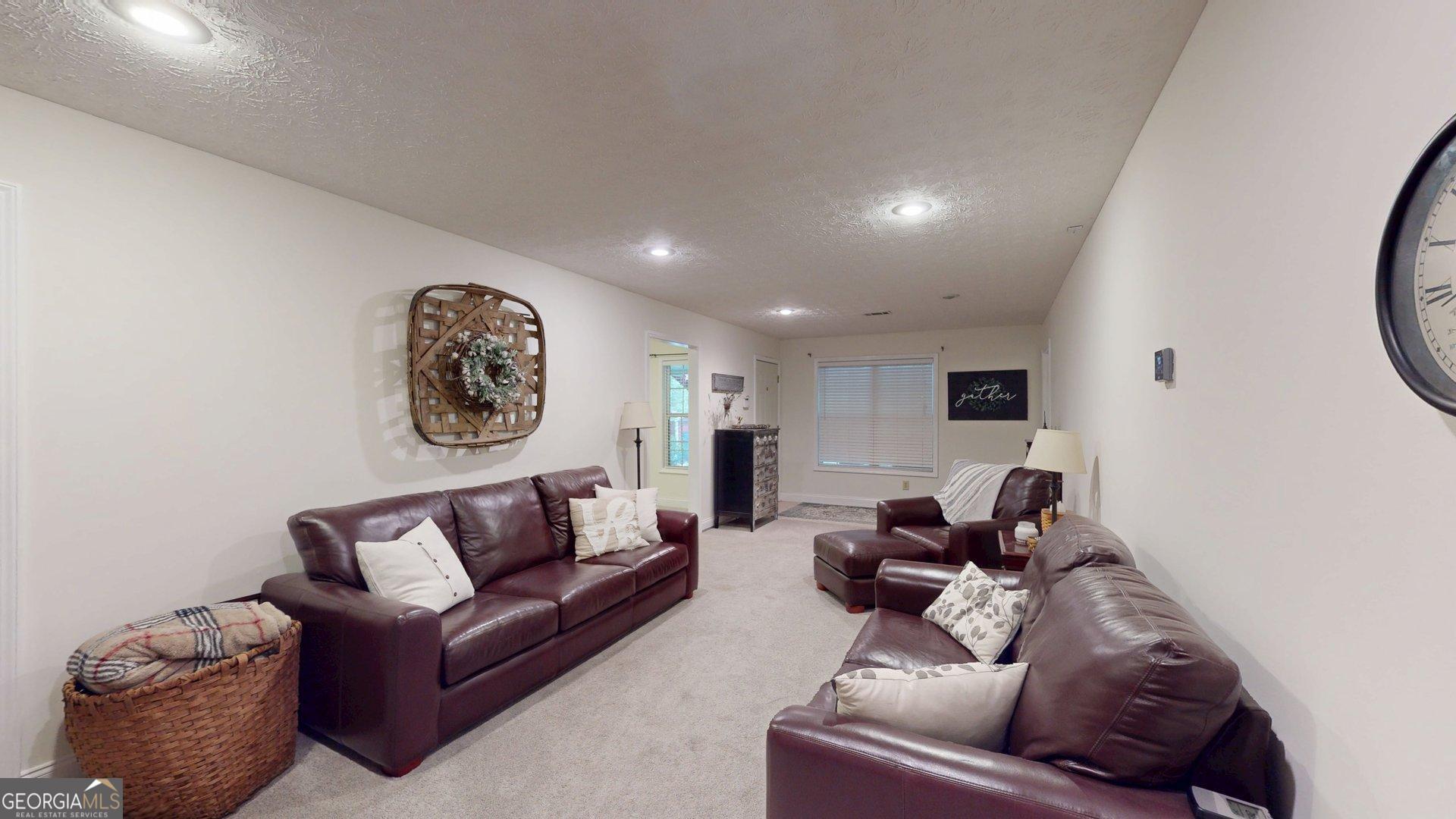 1821 Wesleyan Lane