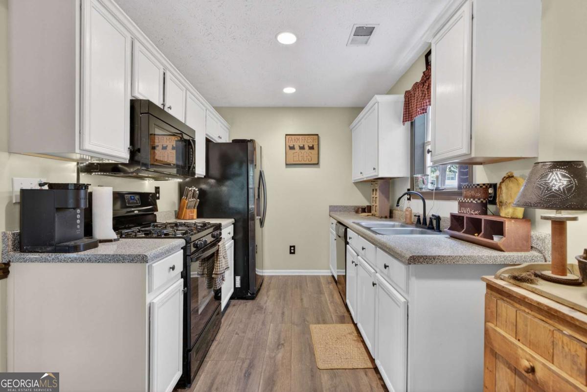 311 Magnolia Lane