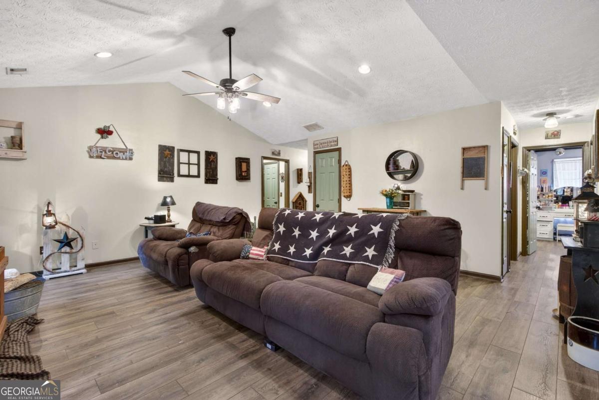 311 Magnolia Lane