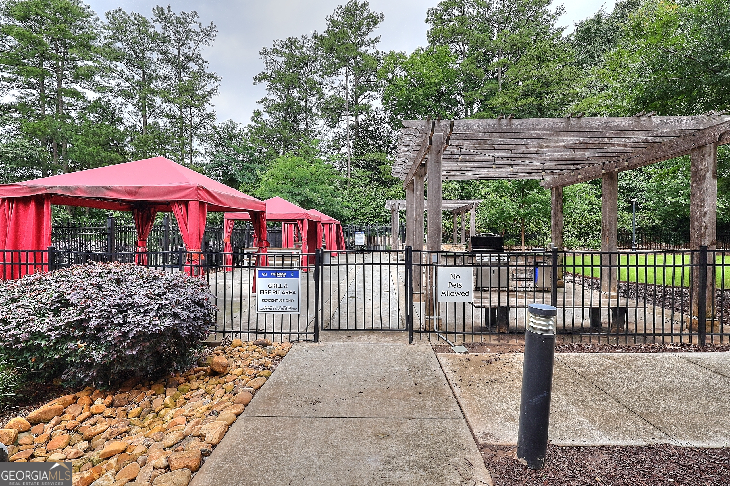 799 Hammond Drive