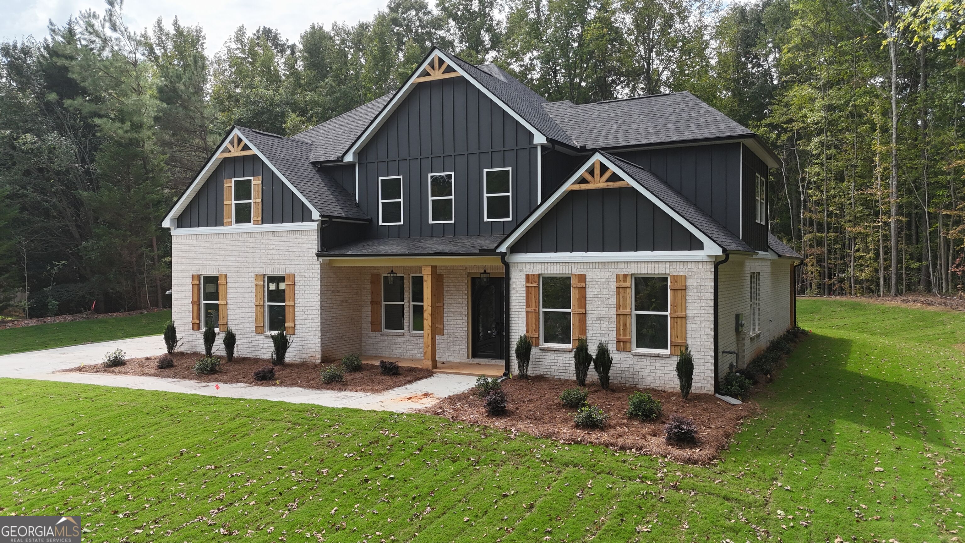 299 Claiborne Way