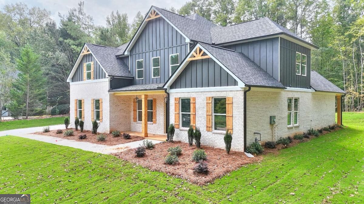 299 Claiborne Way