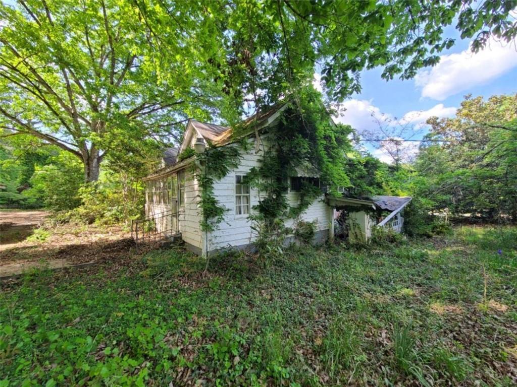 3254 Double Springs Road