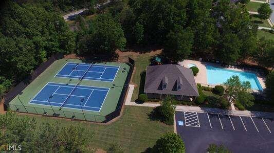 444 Lakeshore Drive