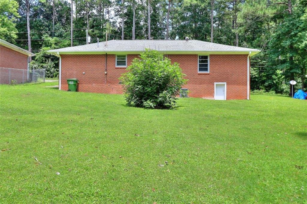122 White Oak Lane