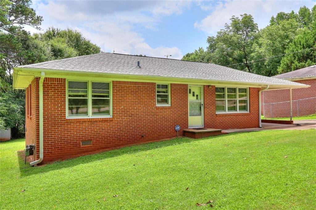 122 White Oak Lane