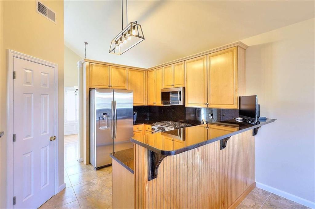 3355 Sandwedge Lane